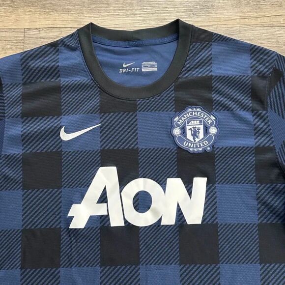 Authentic Manchester United AON 2013-14 Away Jersey Kit Size XL - Picture 4 of 8
